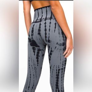 Lululemon Leggings 🖤 Excellent Condition! 🖤 Grey Black Night 🖤 Size 6 🖤